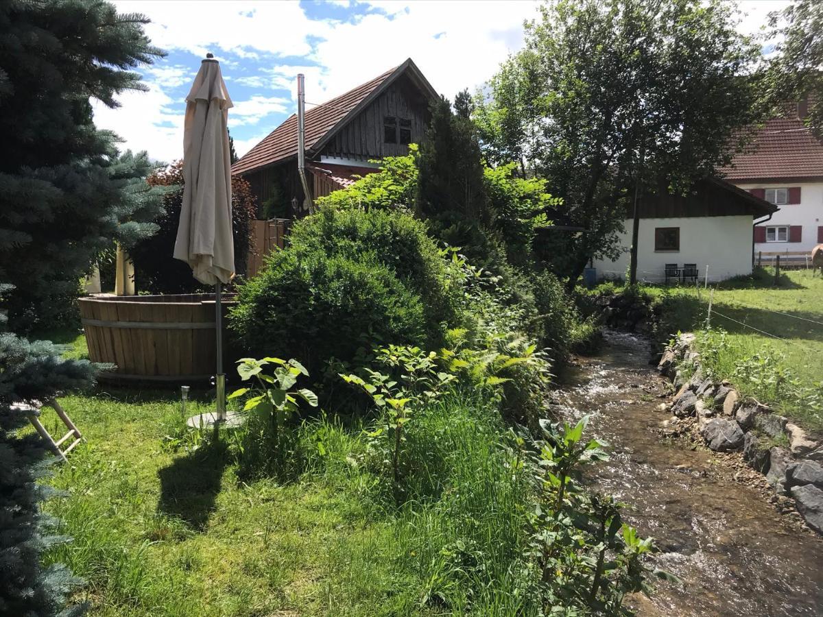 Die Dirndlkoenigin Grunenbach Eksteriør bilde